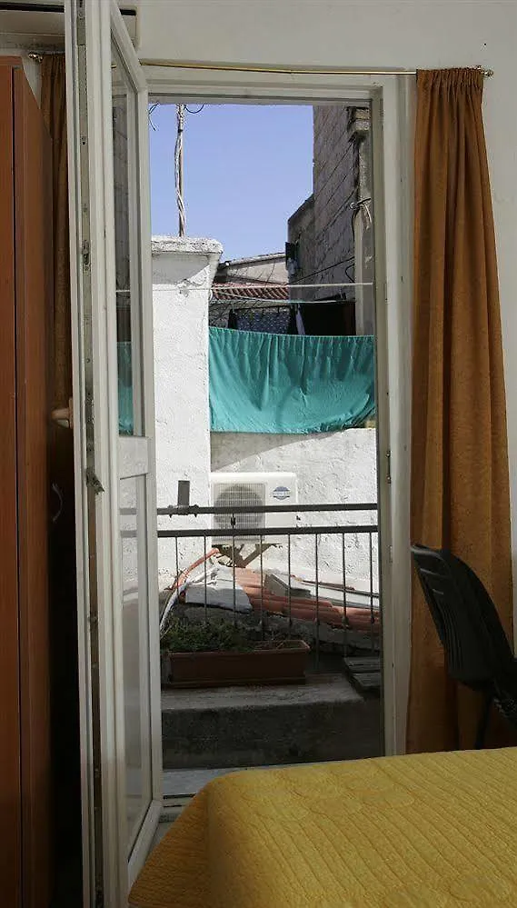 Damira Rooms Split