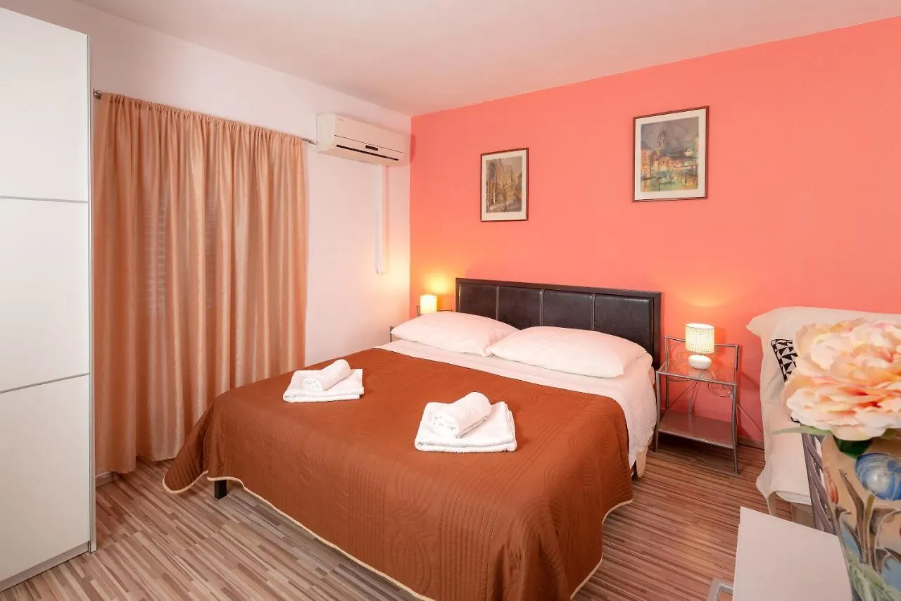 Damira Rooms Split Guest house
