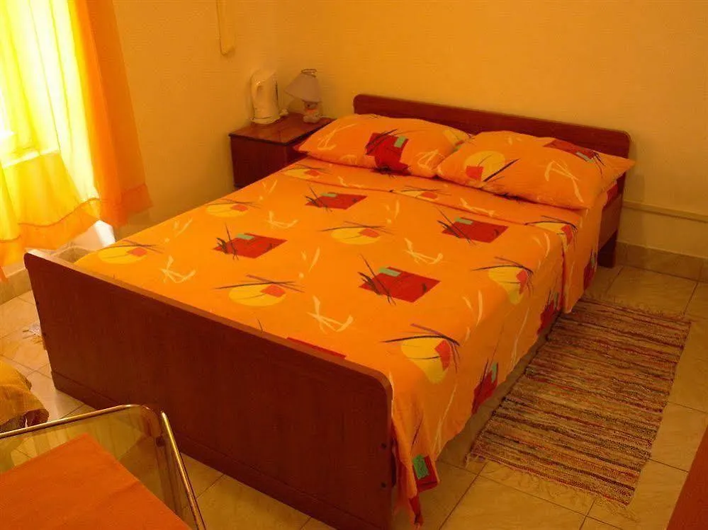 Damira Rooms Split